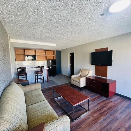 North Villa Extended Stay Хюстън Екстериор снимка