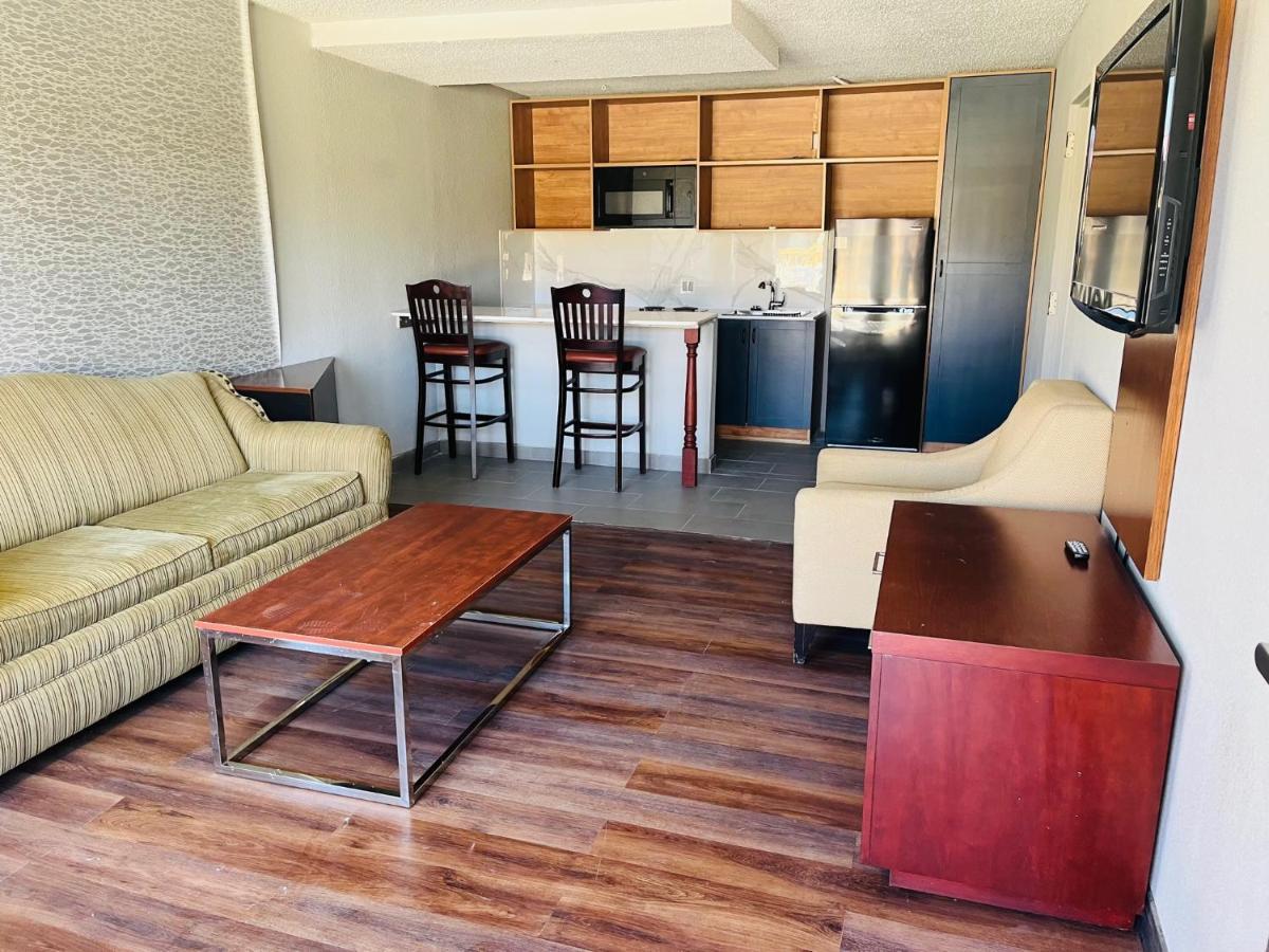 North Villa Extended Stay Хюстън Екстериор снимка