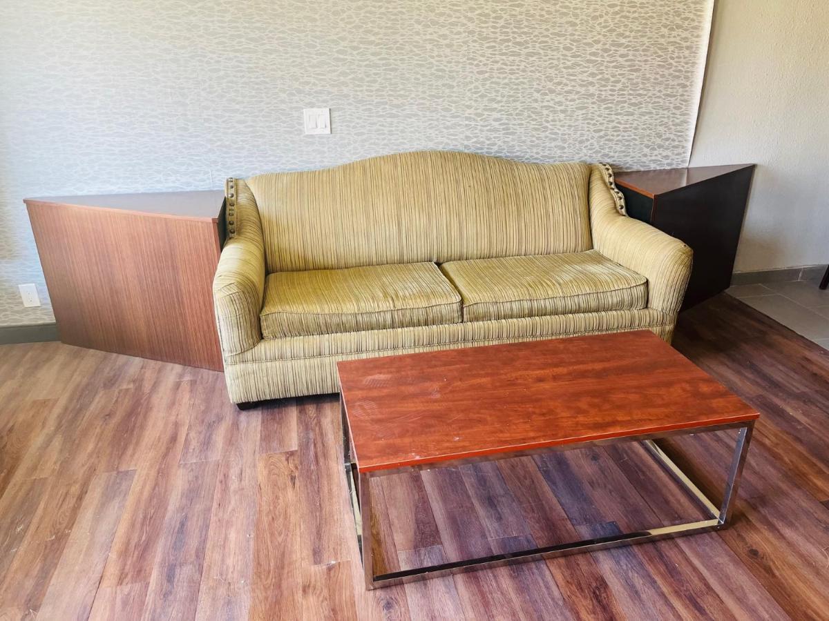 North Villa Extended Stay Хюстън Екстериор снимка