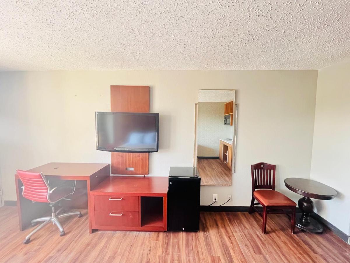 North Villa Extended Stay Хюстън Екстериор снимка